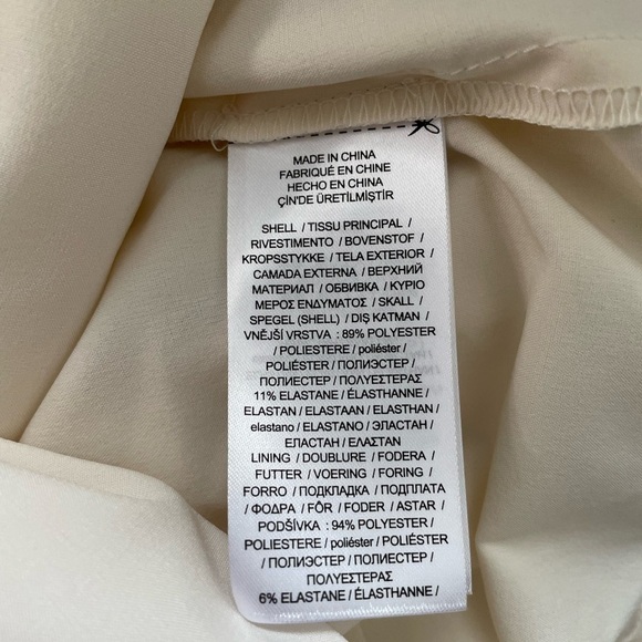 NWT Ralph Lauren Crepe Off The Shoulder Dress in Marscapone Cream - Picture 14 of 16